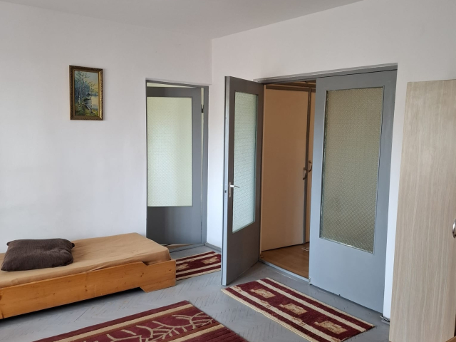 De inchiriat apartament, 3 camere,  decomandat,  85 mp, Tudor Vladimirescu,  (la 5 min de Iulius Mall) 163397