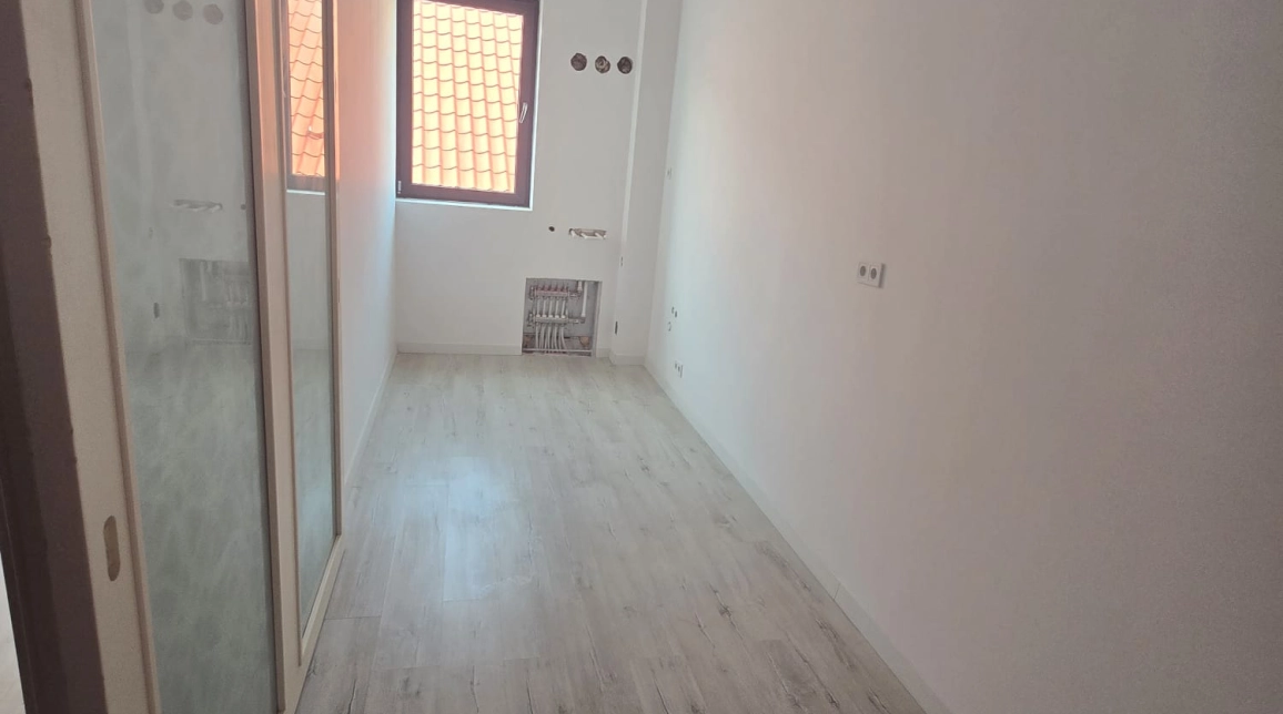 Oferta Apartament nou, 2 camere decomandat, 47 mp, Alexandru cel Bun, de vanzare,  Tigarete - bl.nou Intabulat imagine 3