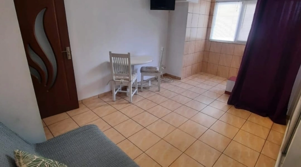 Oferta CUG apartament 41 mp, 1 camera, semidecomandat, de vanzare,  Rondu Vechi imagine 5