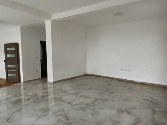Apartament 4 camere - Popas Pacurari