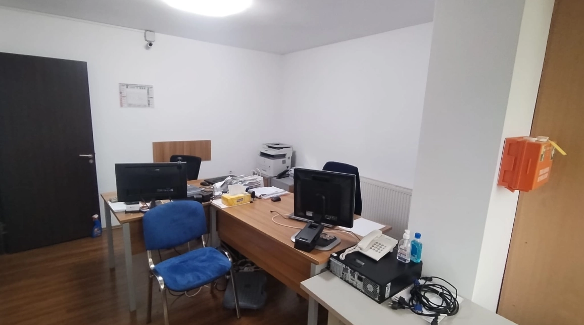 Oferta Spatiu comercial de inchiriat Podu Ros Univ. Asachi 50mp  imagine 3