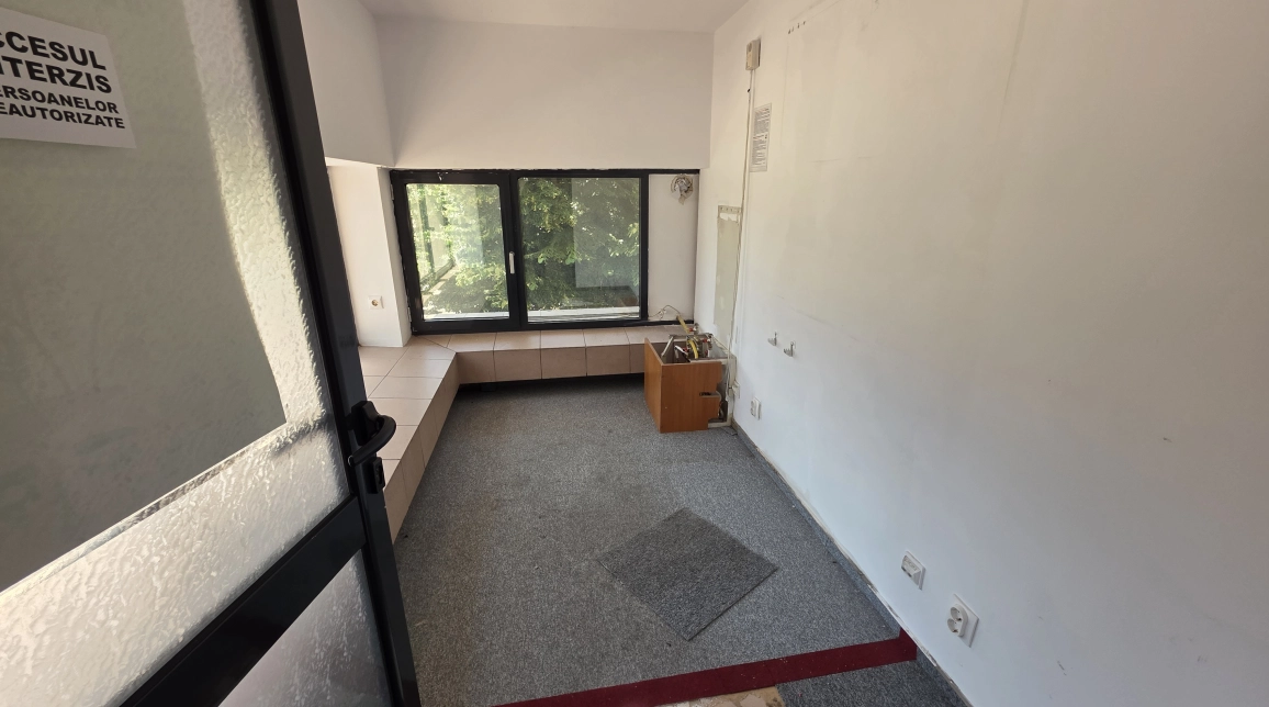 Oferta Spatiu comercial de inchiriat Centru P-ta Unirii 230mp  imagine 2