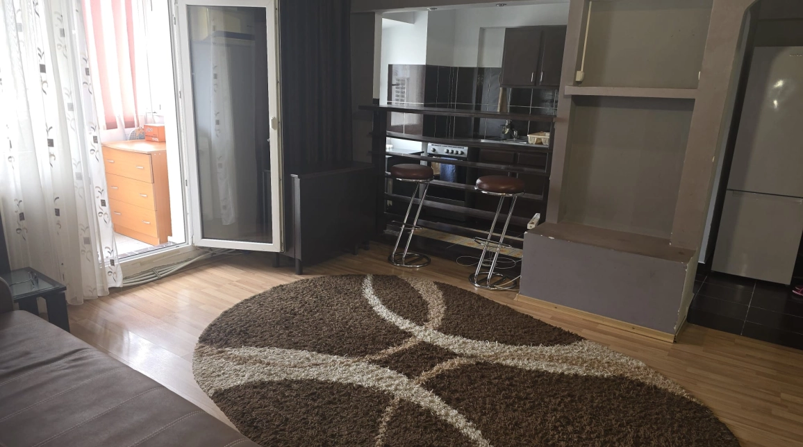 Oferta De inchiriat apartament, 1 camera, open-space, 40 mp, Nicolina,  Biserica Catolica imagine 2