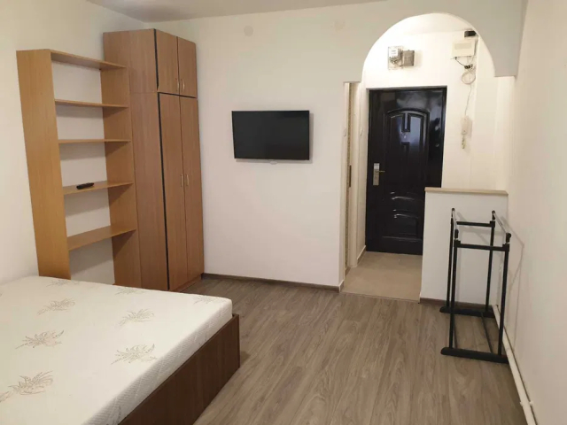 Apartament, 1 camera  semidecomandat,  26 mp, Nicolina, de inchiriat,  (Marcomed Center) 162546