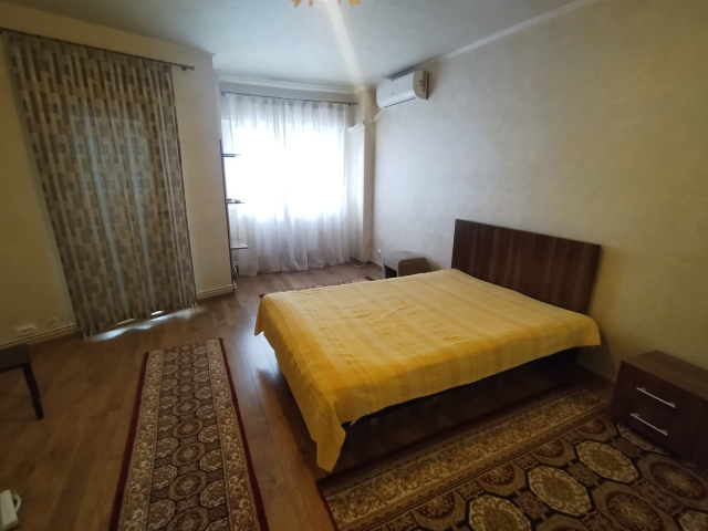 2 camere,  decomandat,  65 mp, de inchiriat apartament in zona Centru,  (Palatul Culturii/Palas Mall) 163003