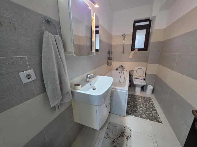 Apartament 2 camere - Tatarasi