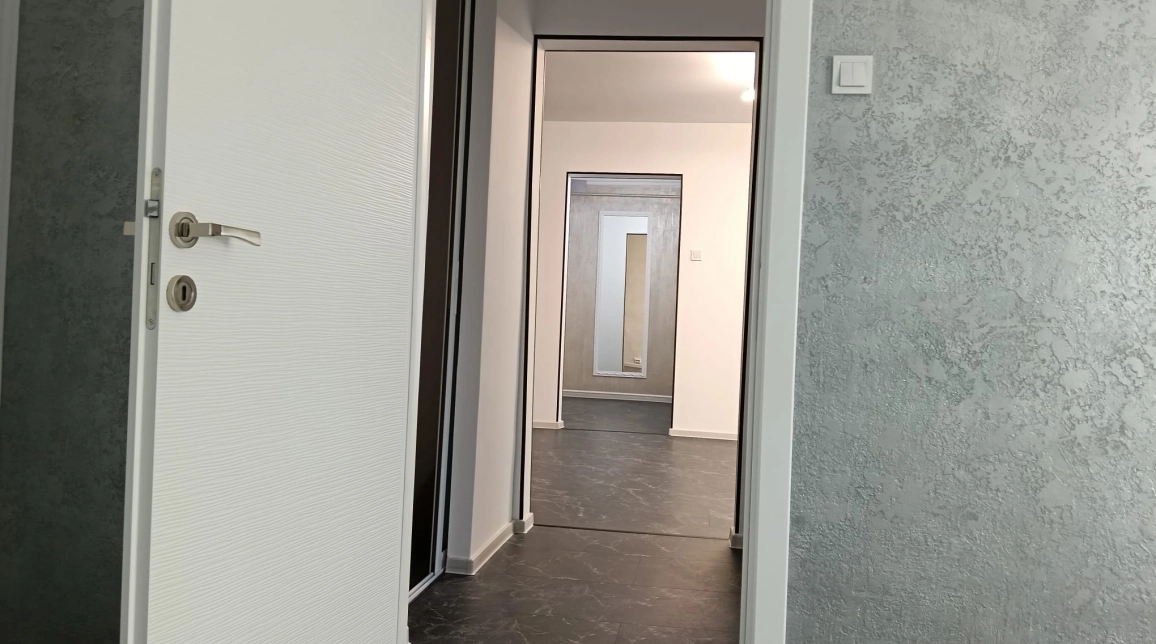 Oferta Apartament, 2 camere semidecomandat, 54 mp, Podu Ros, de vanzare,  Sensul Giratoriu imagine 18