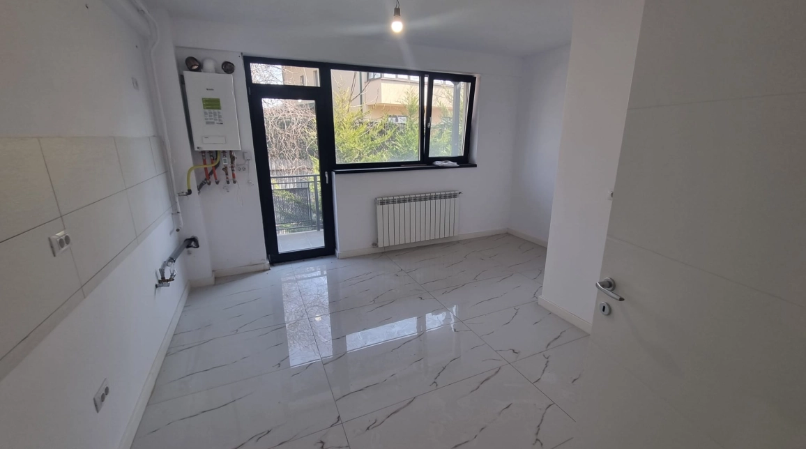 Oferta Tatarasi apartament 88 mp, 3 camere, decomandat, de vanzare,  Aurel Vlaicu- Bloc nou imagine 1