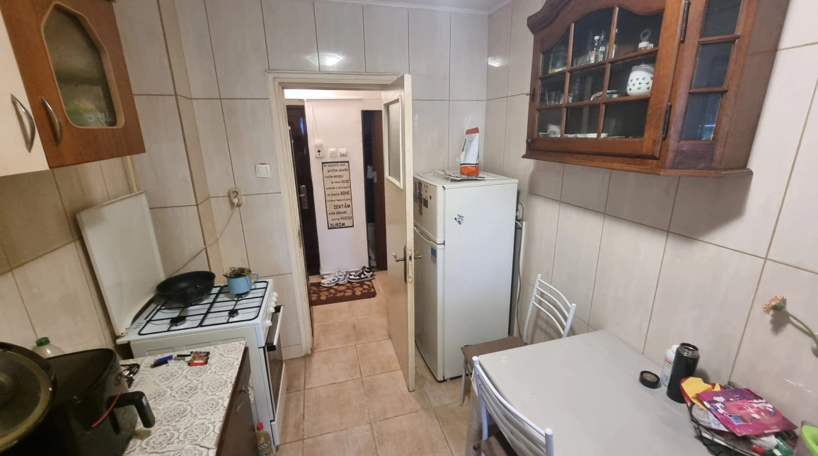Oferta 2 camere, semidecomandat, 50 mp, de vanzare apartament in zona Podu Ros,  Salubris imagine 6