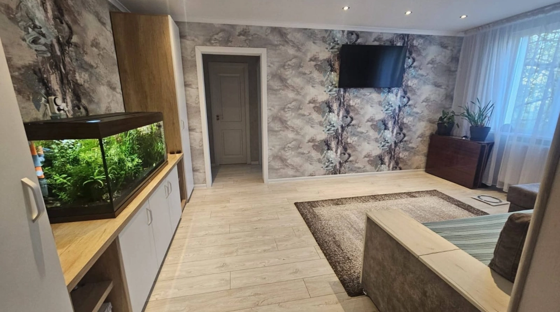 Oferta Apartament, 3 camere semidecomandat, 72 mp, Tatarasi, de vanzare,  Liceul Alexandru Ioan Cuza imagine 7
