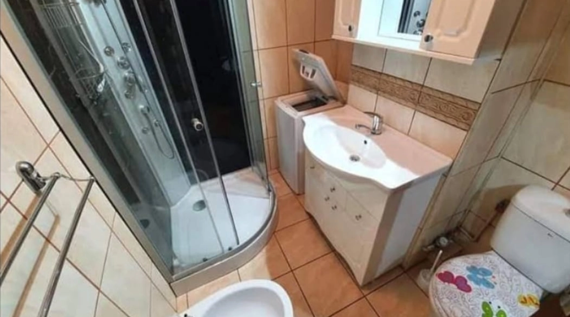 Oferta CUG apartament 41 mp, 1 camera, semidecomandat, de vanzare,  Rondu Vechi imagine 10