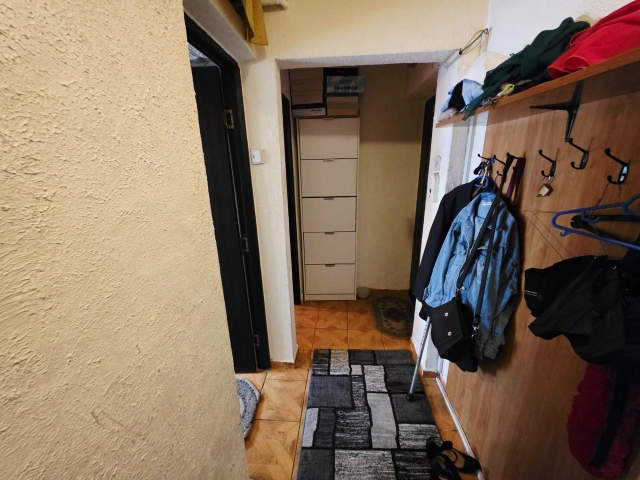 Apartament 3 camere - Alexandru cel Bun