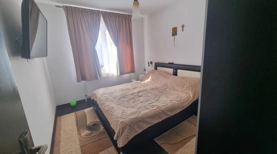 Oferta De vanzare casa, 6 camere, 135 mp, Tatarasi,  Cartier Aviatie imagine 3