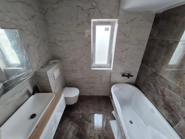Apartament 4 camere - Valea Lupului