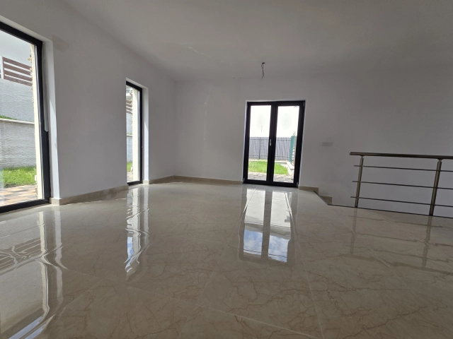 Apartament 3 camere - CUG