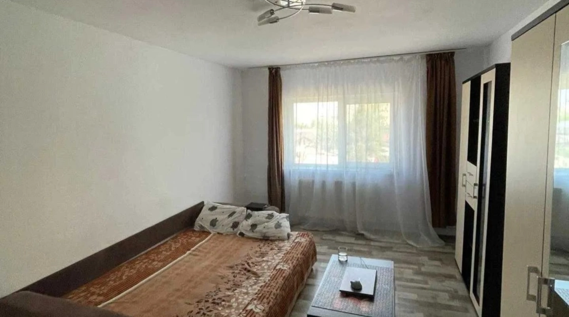Oferta Apartament de inchiriat, 1 camera, decomandat, 34 mp, Nicolina,  Esplanada imagine 1