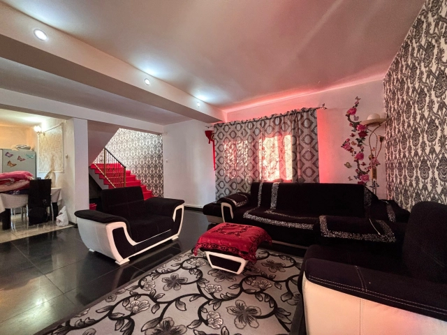 Apartament 6 camere - CUG