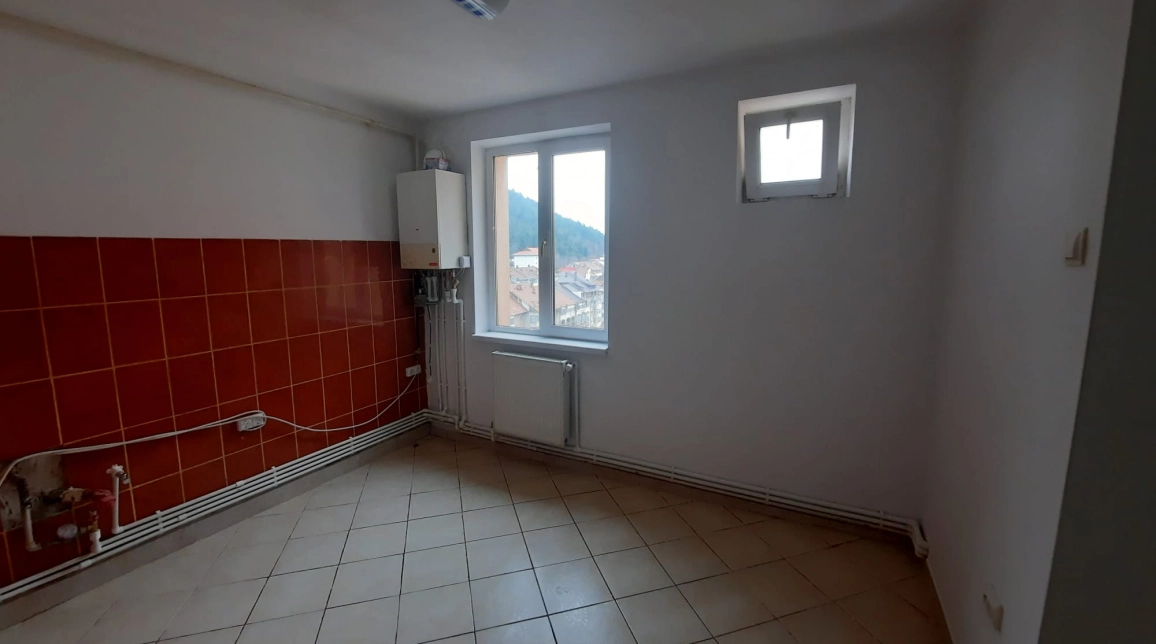 Oferta Apartament de vanzare, 3 camere, semidecomandat, 68 mp, Maratei,  Garofita imagine 7