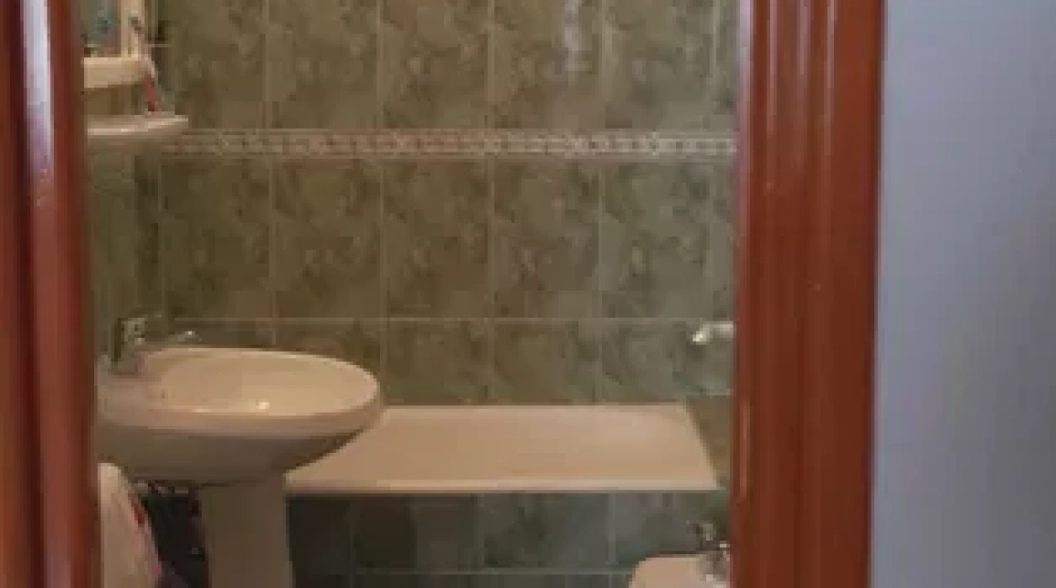 Oferta Apartament de vanzare, 3 camere, decomandat, 68 mp, Precista imagine 7