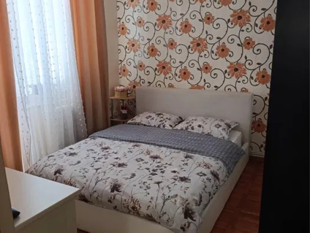 Apartament de vanzare, 4 camere,  decomandat,  80 mp, Calea Romanului,  (Nufarului) 162690