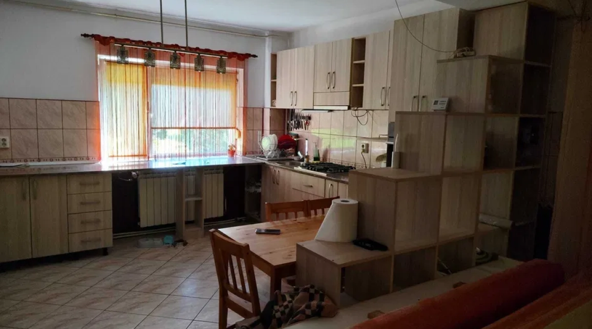 Oferta Apartament de vanzare, 3 camere, decomandat, 90 mp, Darmanesti,  Nufarului imagine 1