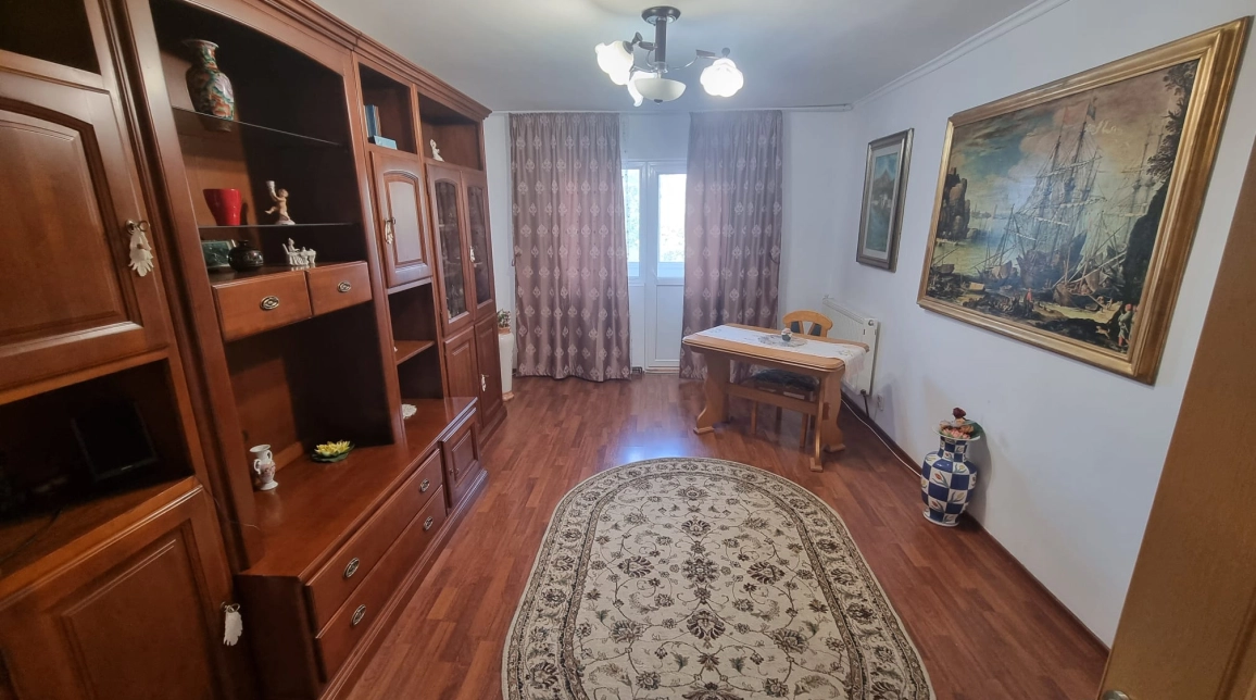 Oferta Tudor Vladimirescu apartament 55 mp, 2 camere, decomandat, de vanzare,  Iulius Mall imagine 2