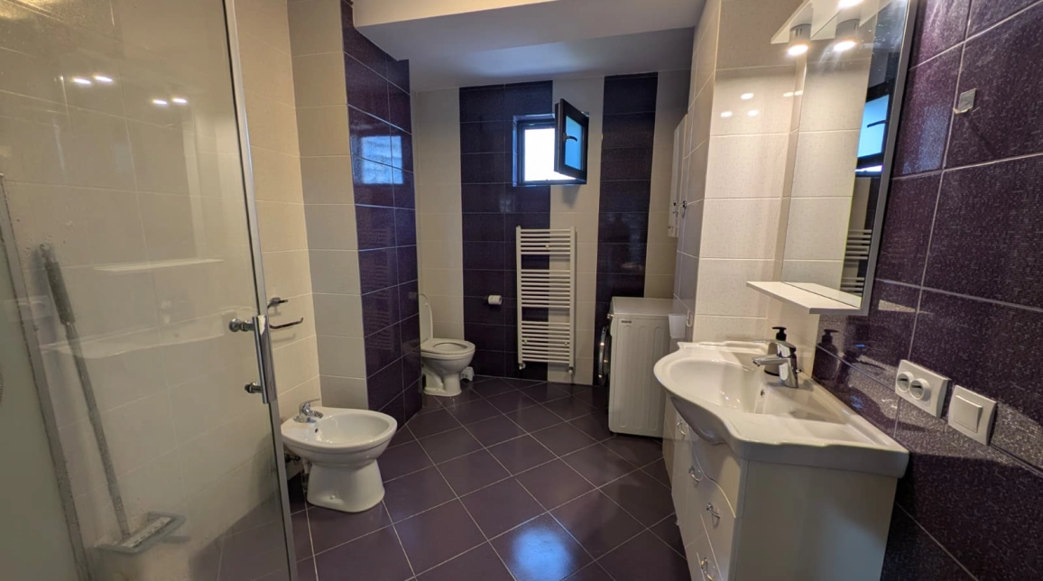 Oferta 3 camere, semidecomandat, 75 mp, de vanzare apartament in zona CUG,  Providenta imagine 7