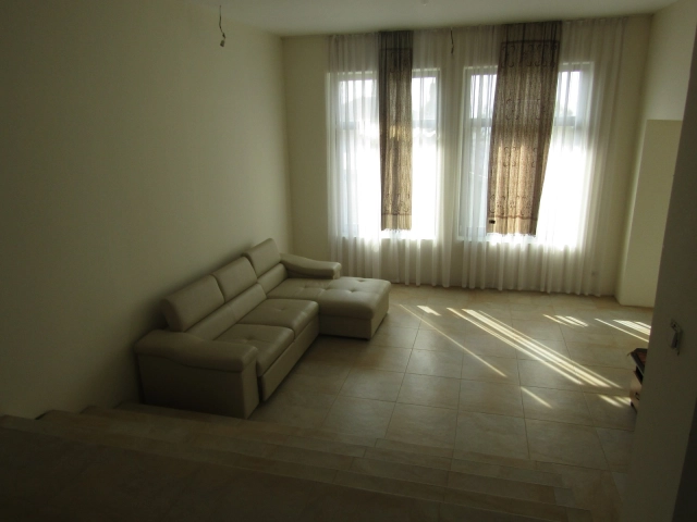 Apartament 6 camere - Barnova