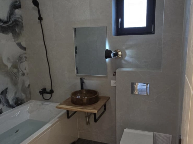 Apartament 3 camere - Valea Lupului