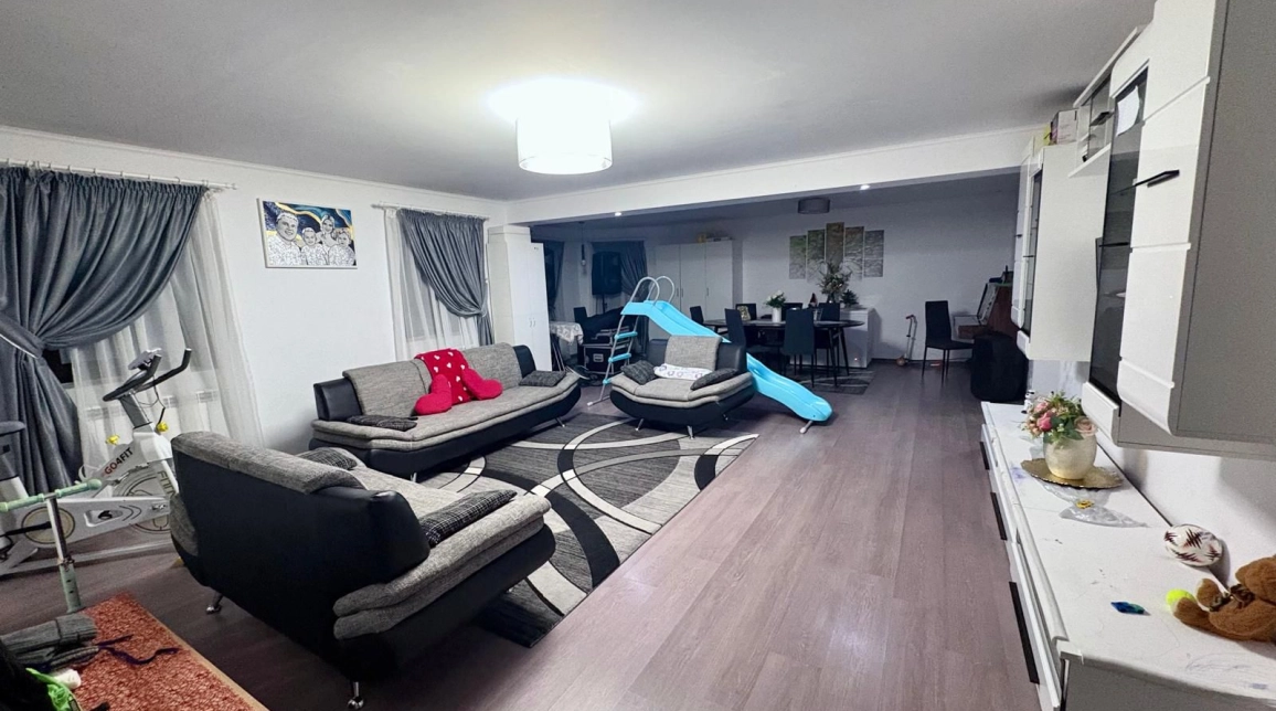 Oferta Casa, 5 camere , 314 mp, Fermelor, de vanzare,   imagine 3