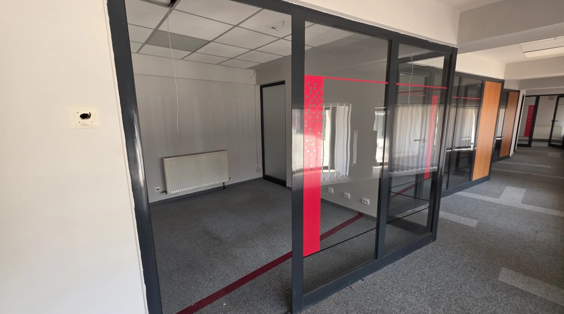 Oferta Spatiu comercial de inchiriat Centru P-ta Unirii 230mp  imagine 1