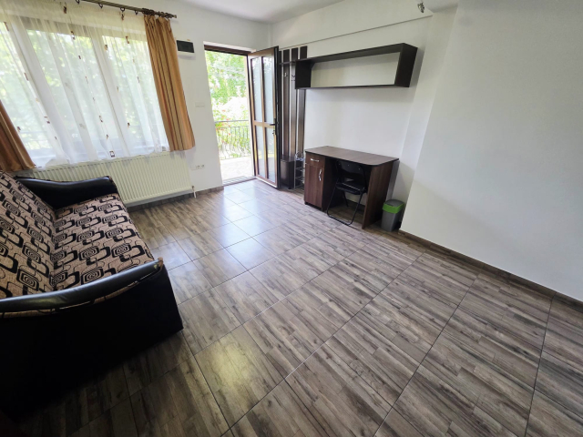Copou apartament  40 mp, 1 camera,  nedecomandat, de inchiriat,  (Targusor) 162864