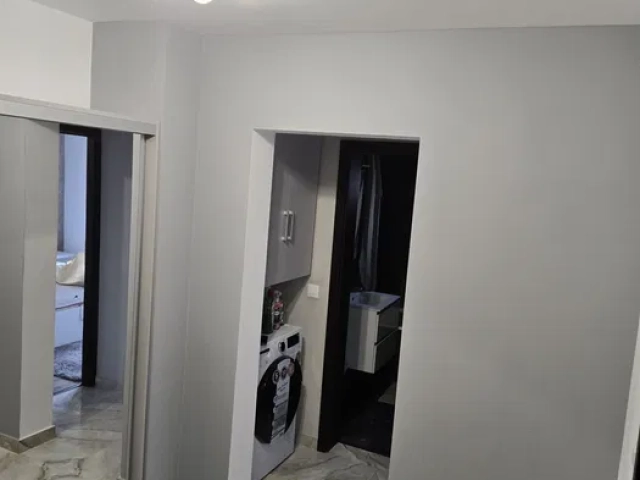 Apartament 2 camere - Podul de Fier