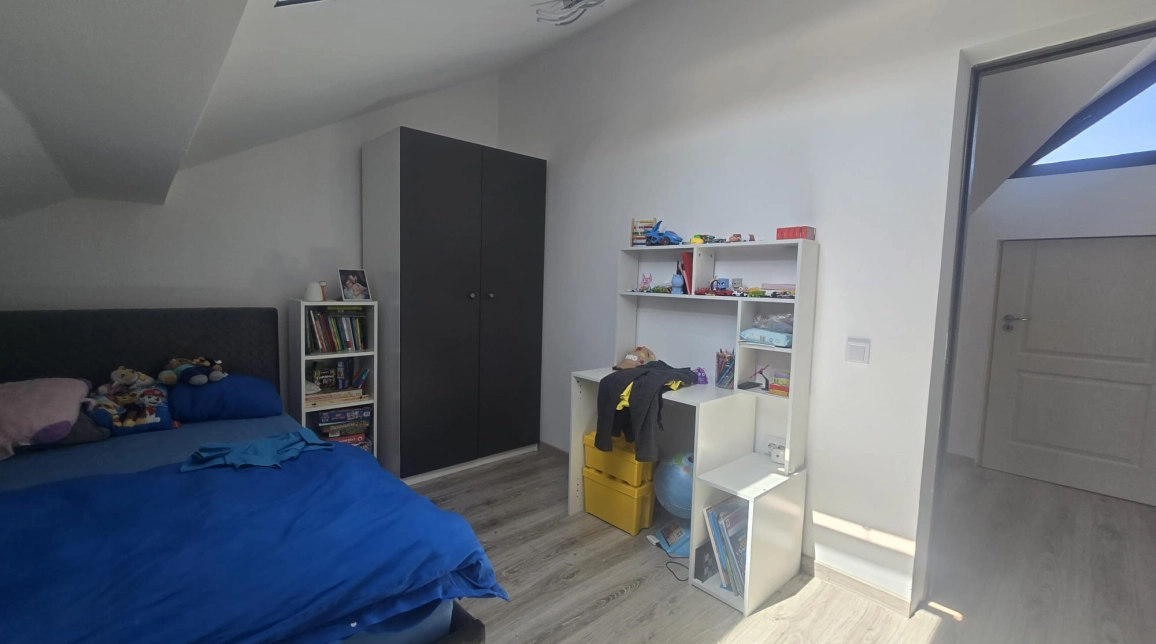 Oferta De vanzare apartament nou, 4 camere, decomandat, 85 mp, Popas Pacurari,  Rond Mall of Moldova imagine 2