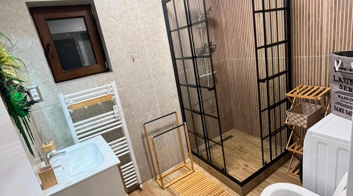 Oferta De vanzare garsoniera, 35 mp, Centru,  Langa Complex Lazar Residence imagine 2