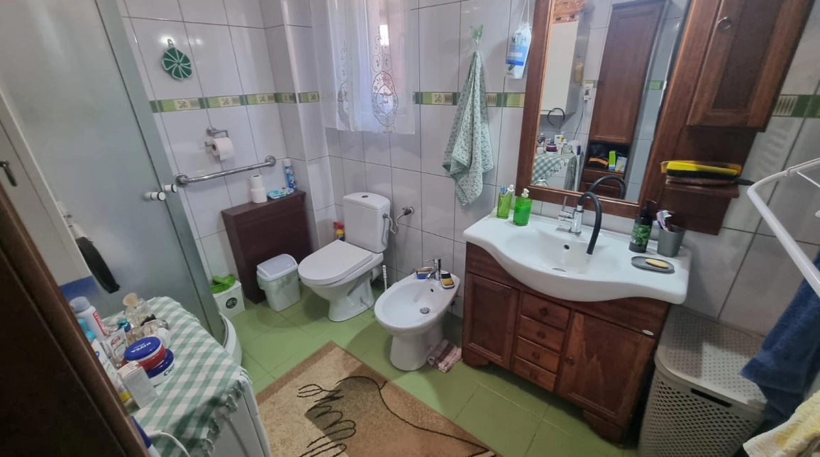 Oferta De vanzare casa, 6 camere, 135 mp, Tatarasi,  Cartier Aviatie imagine 6