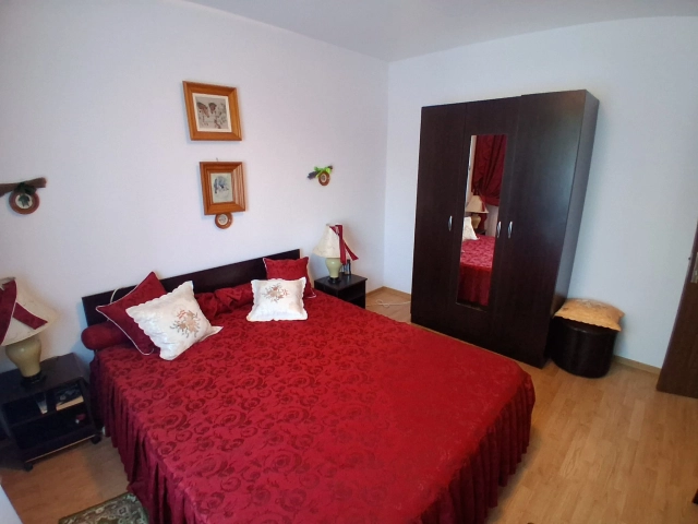 Apartament 4 camere - Popas Pacurari