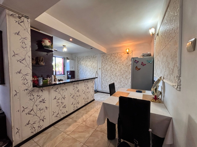 Apartament 6 camere - CUG