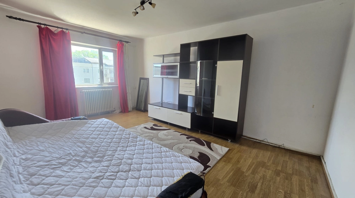 Oferta Nicolina apartament 70 mp, 3 camere, decomandat, de vanzare,  Prima statie - 50m de bulevard imagine 5