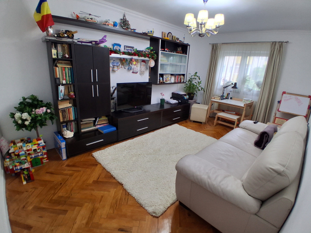 De vanzare apartament, 2 camere,  decomandat,  48 mp, Canta,  (PROFI) 162602