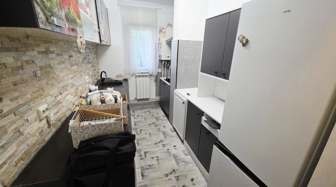 Oferta De vanzare apartament, 3 camere, semidecomandat, 54 mp, Dacia,  Zimbru imagine 4