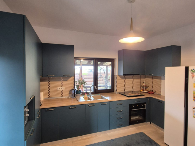 Vila de vanzare, 4 camere,  117mp, Valea Lupului,  (dupa antena Orange) 160725