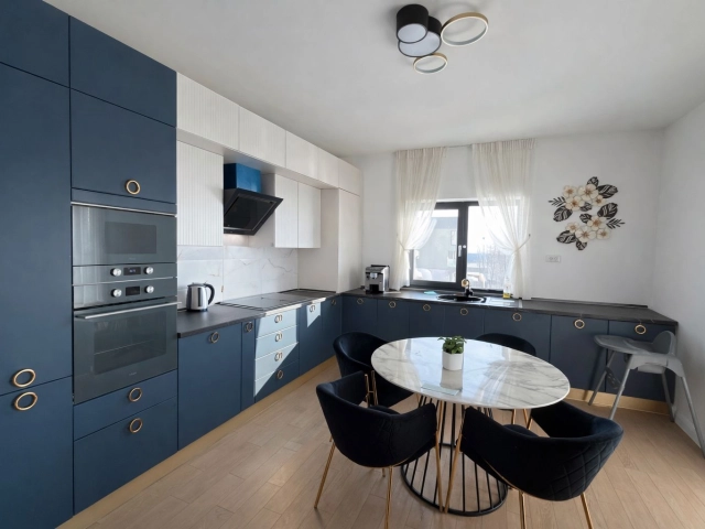 Apartament 5 camere - Valea Lupului