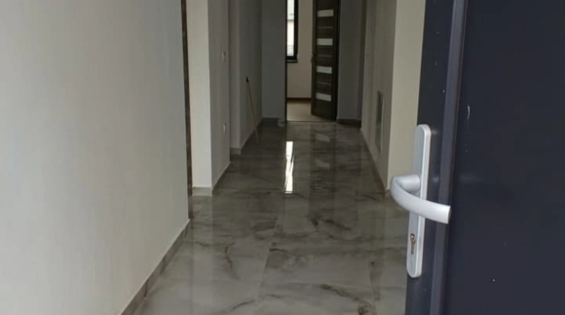 Oferta Valea Lupului casa 96 mp, 4 camere, de vanzare,  Mega Image imagine 1