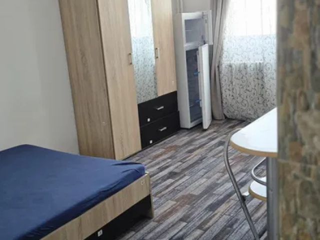 De inchiriat apartament, 1 camera,  decomandat,  25 mp, Alexandru cel Bun,  (Liceul Economic de tursim) 162627