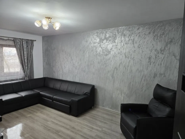 Apartament 2 camere - Podul de Fier