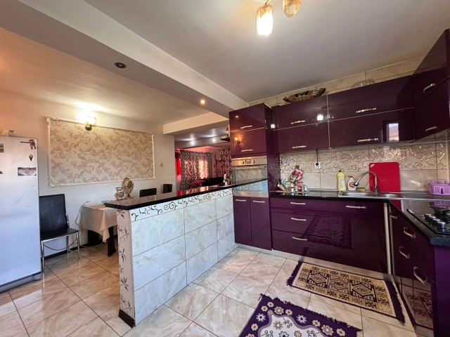 Apartament 6 camere - CUG