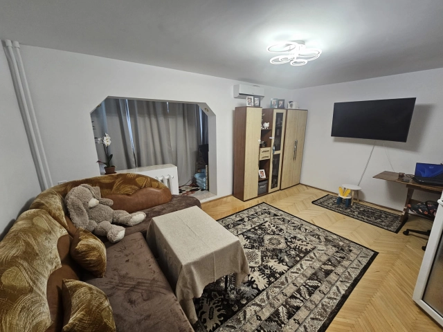 Apartament 3 camere - Nicolina