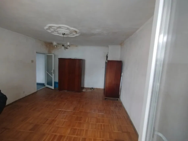 1 camera,  garsoniera,  42 mp, de vanzare apartament in zona Calea Romanului,  (OMV) 162093