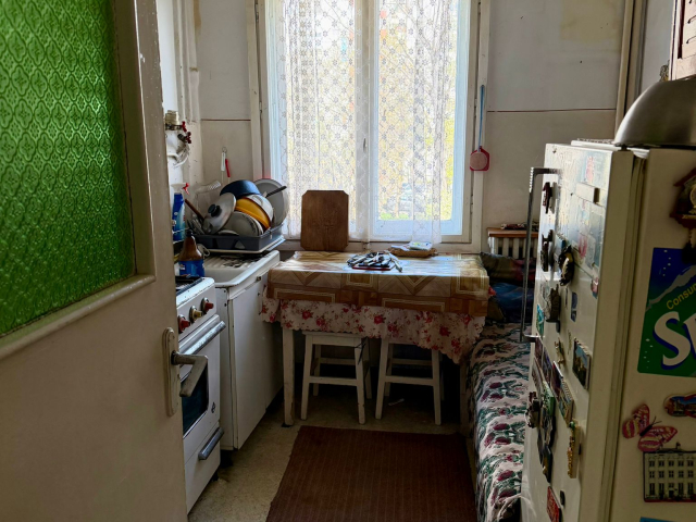 De vanzare apartament, 2 camere,  semidecomandat,  54 mp, Podu Ros,  (Splai Bahlui Facultati) 162142